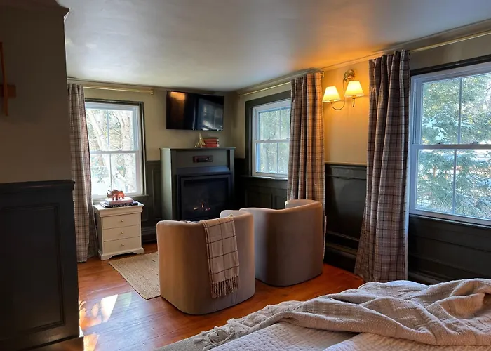 Hideaway Inn Maine